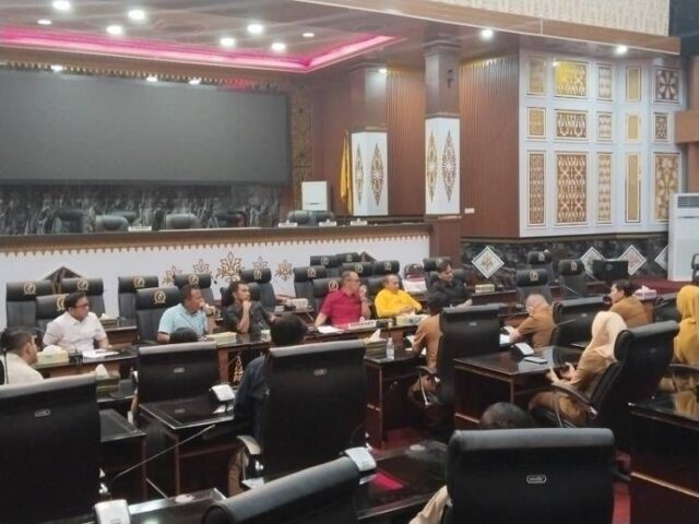 Pihak Komisi I yang hadir saat hearing